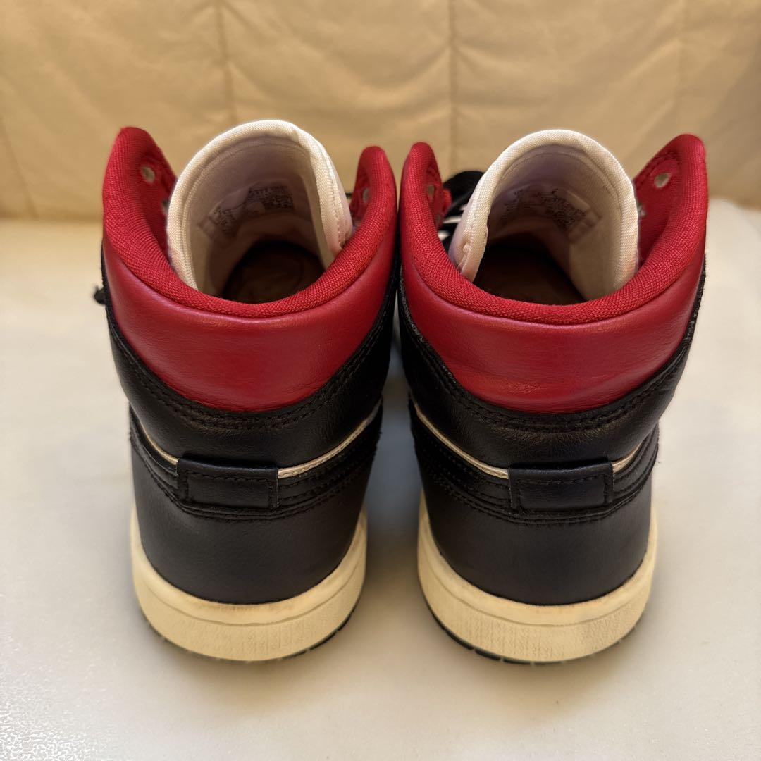 【 美品 】 NIKE AIR JORDAN 1 MID 女性用 24cm
