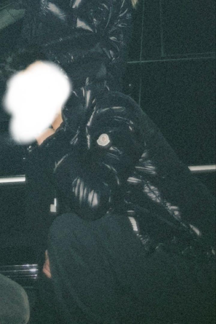 MONCLER 黒 ダウンジャケット