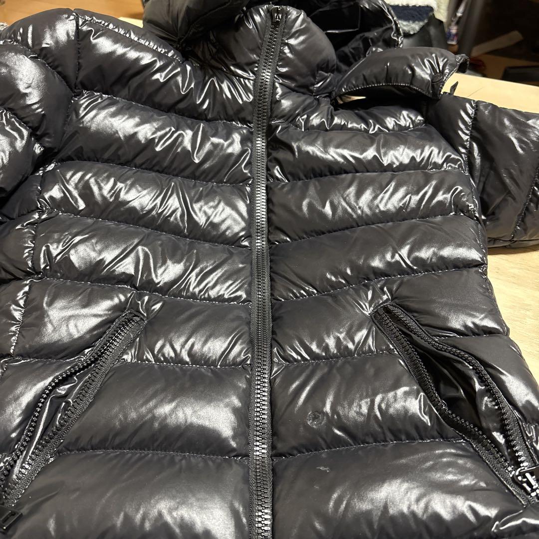 MONCLER 黒 ダウンジャケット
