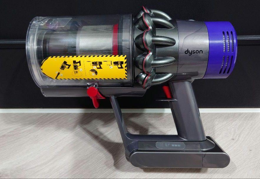 ①ダイソン dyson V10 SV12 本体のみ エコモード50分 ④ダイソン dyson V10 SV12 本体のみ エコモード54分