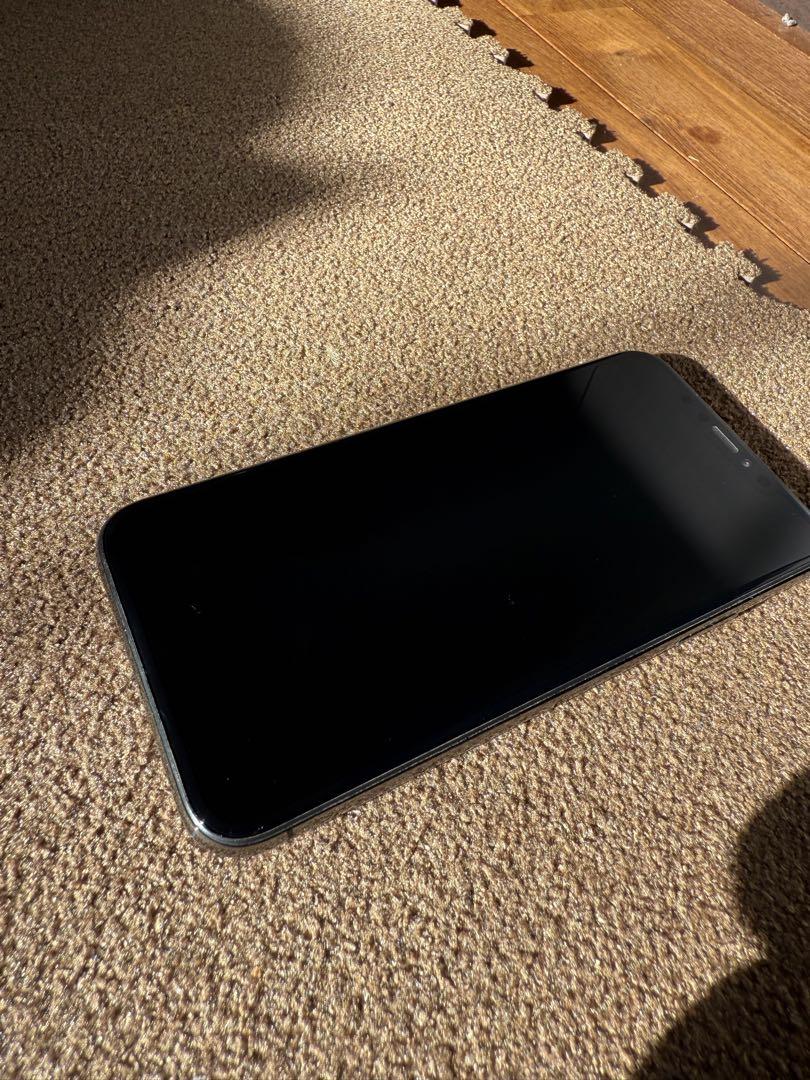 Apple iPhone XS スペースグレー　256GB SIMロック解除済み