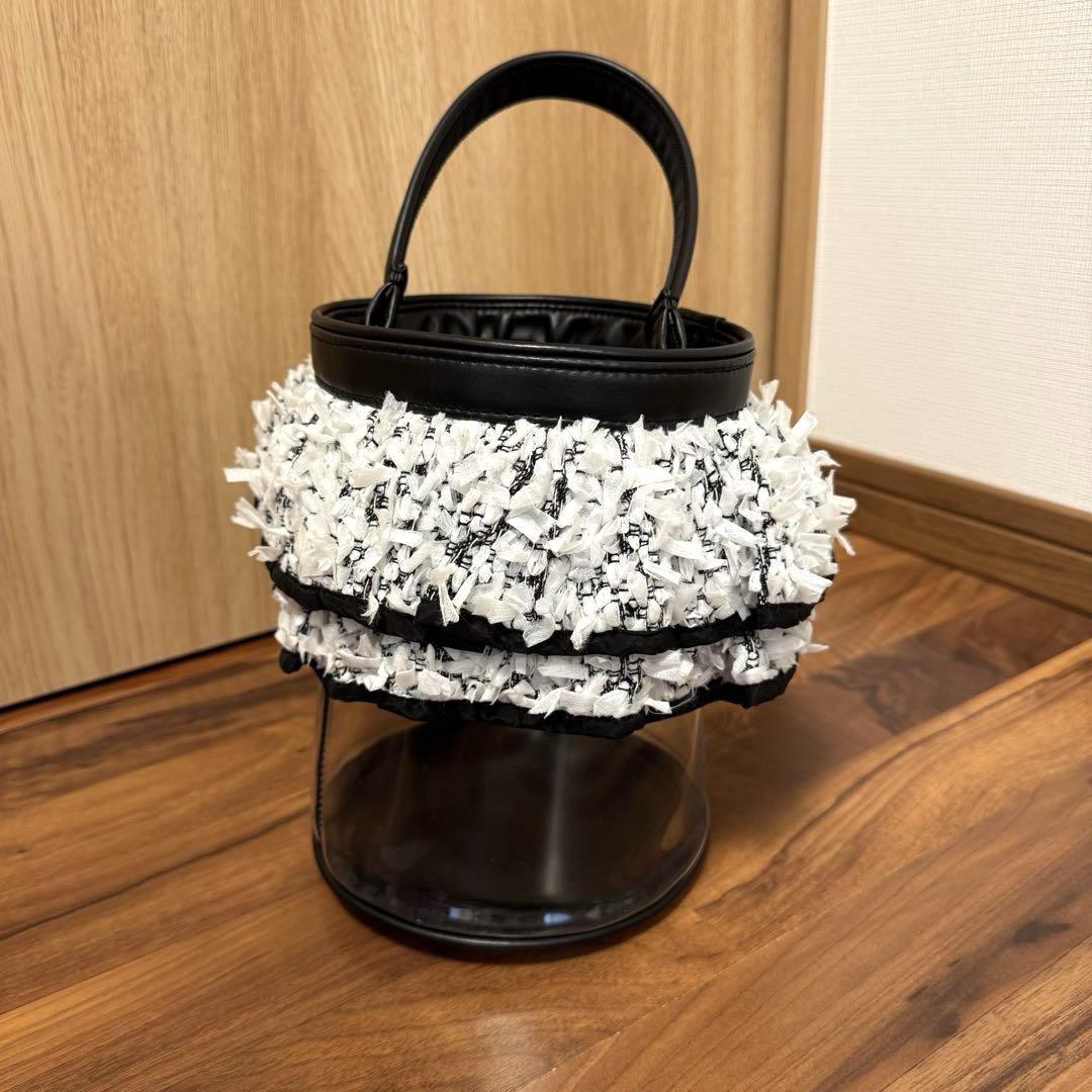 正規店仕入れの セツコサジテール メルカリ - 黒 インナー巾着 白 PVC バッグ