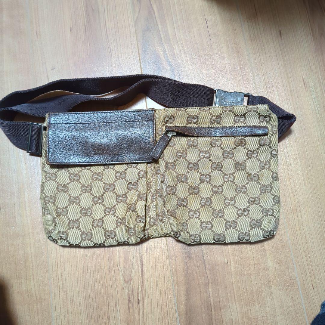 Gucci GGパターン ボディバッグ