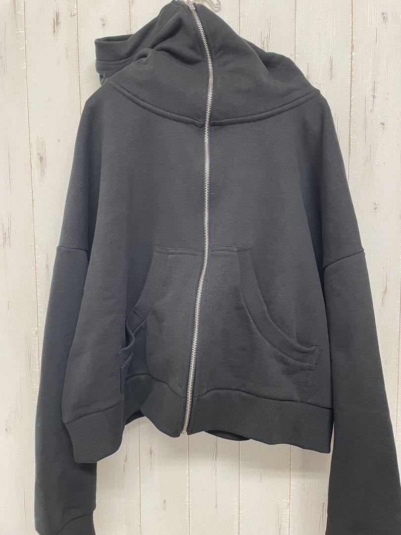 studios zipパーカー