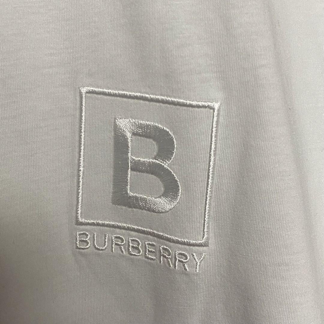 BURBERRY バーバリー チェック柄　ロゴTシャツ 新作 白　S