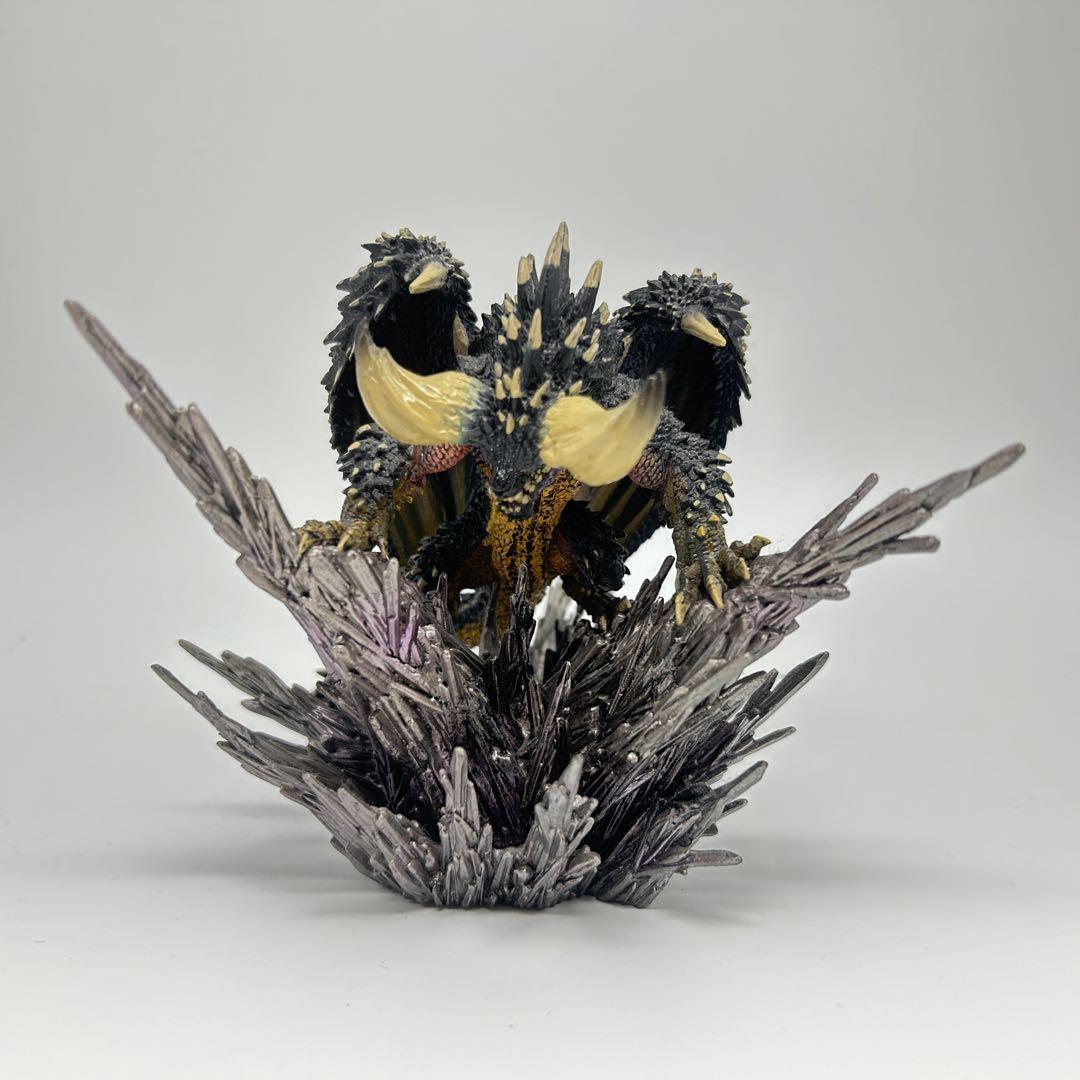 フィギュア】ネルギガンテ モンスターハンター ワールド - メルカリ