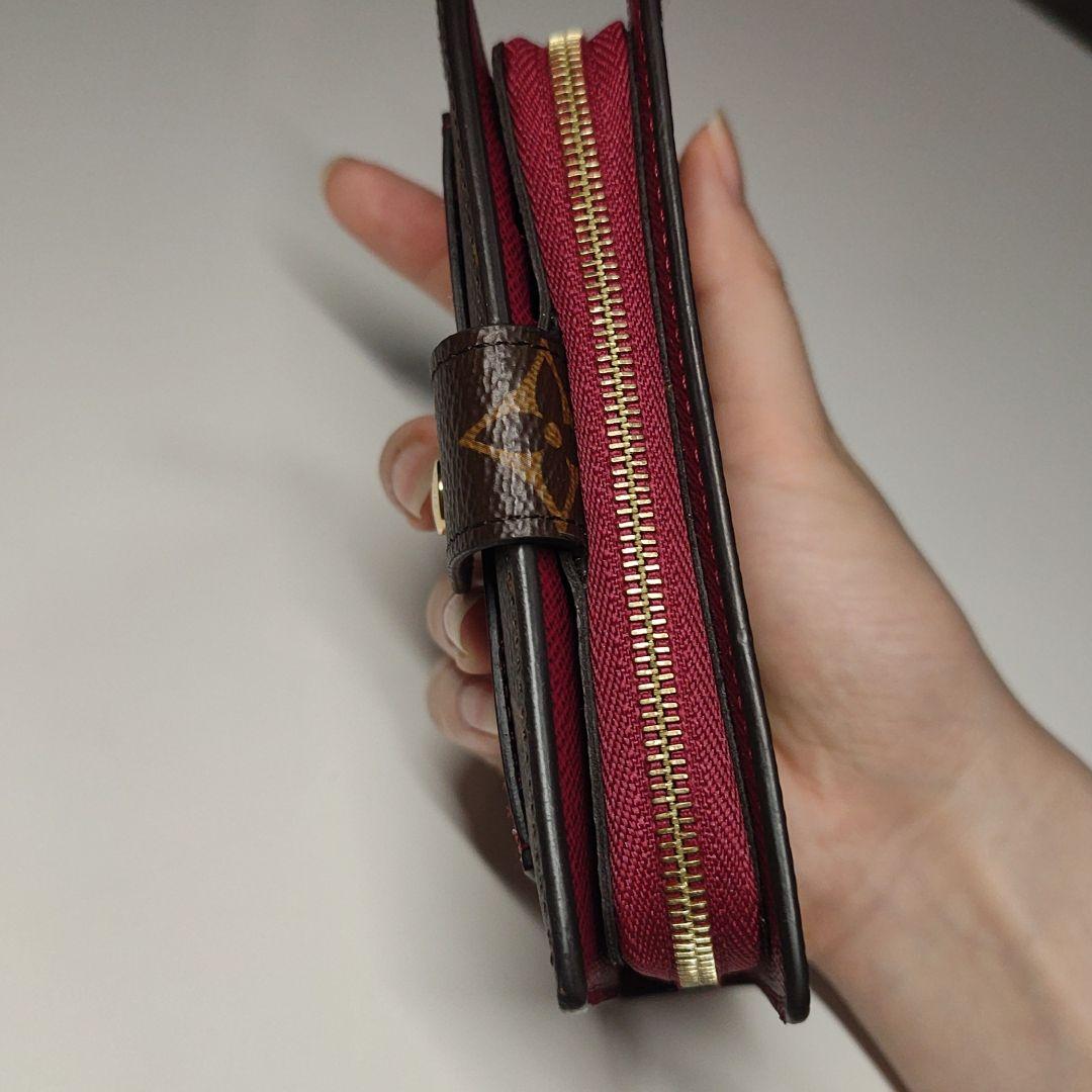 即決価格 ルイヴィトン 折り財布 ポルトフォイユ ジュリエット 即決価格 ルイヴィトン 折り財布 ポルトフォイユ ジュリエット