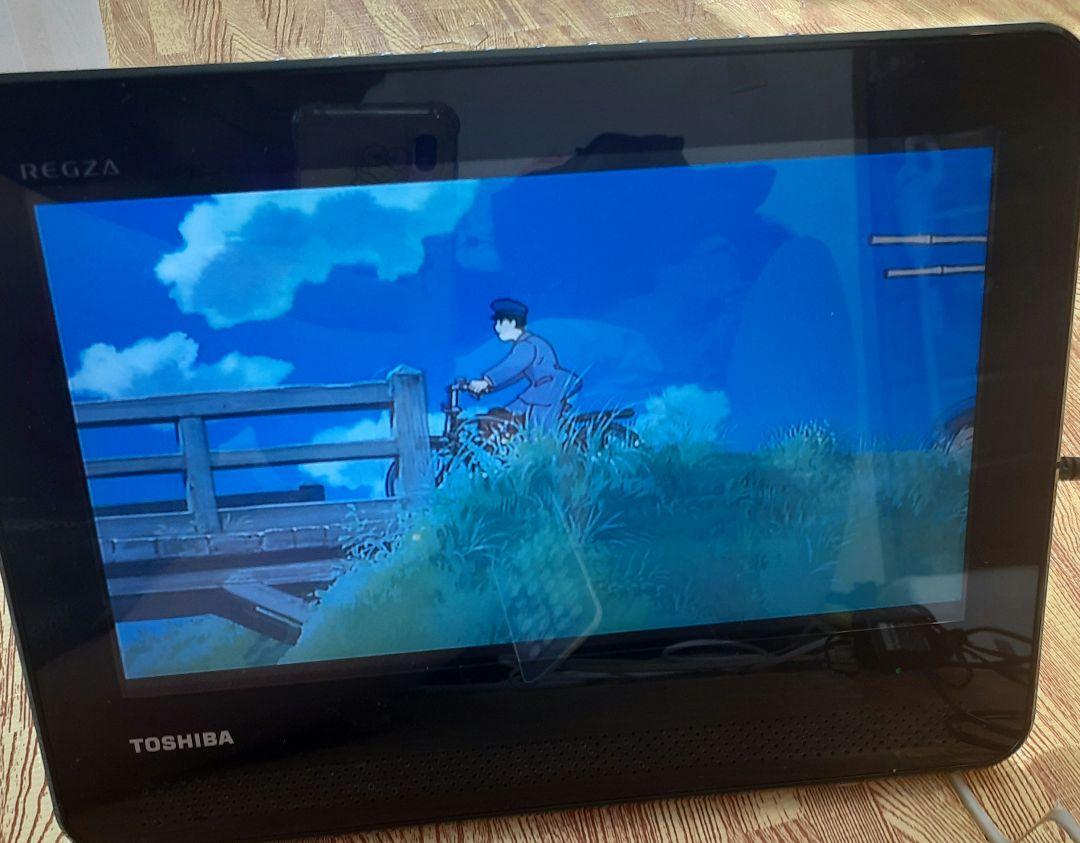 TOSHIBA REGZA 防水対応ポータブルDVD SD-P100WP - メルカリ