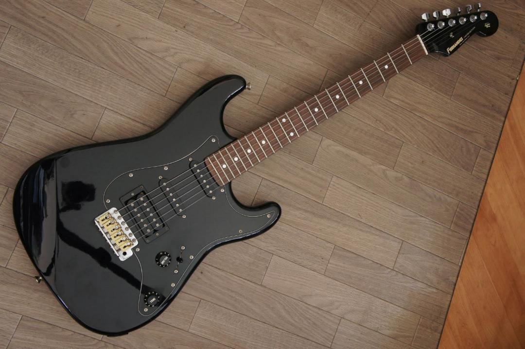 Fernandes FSTストラトタイプ FenderヘッドSSH ブラスサドル