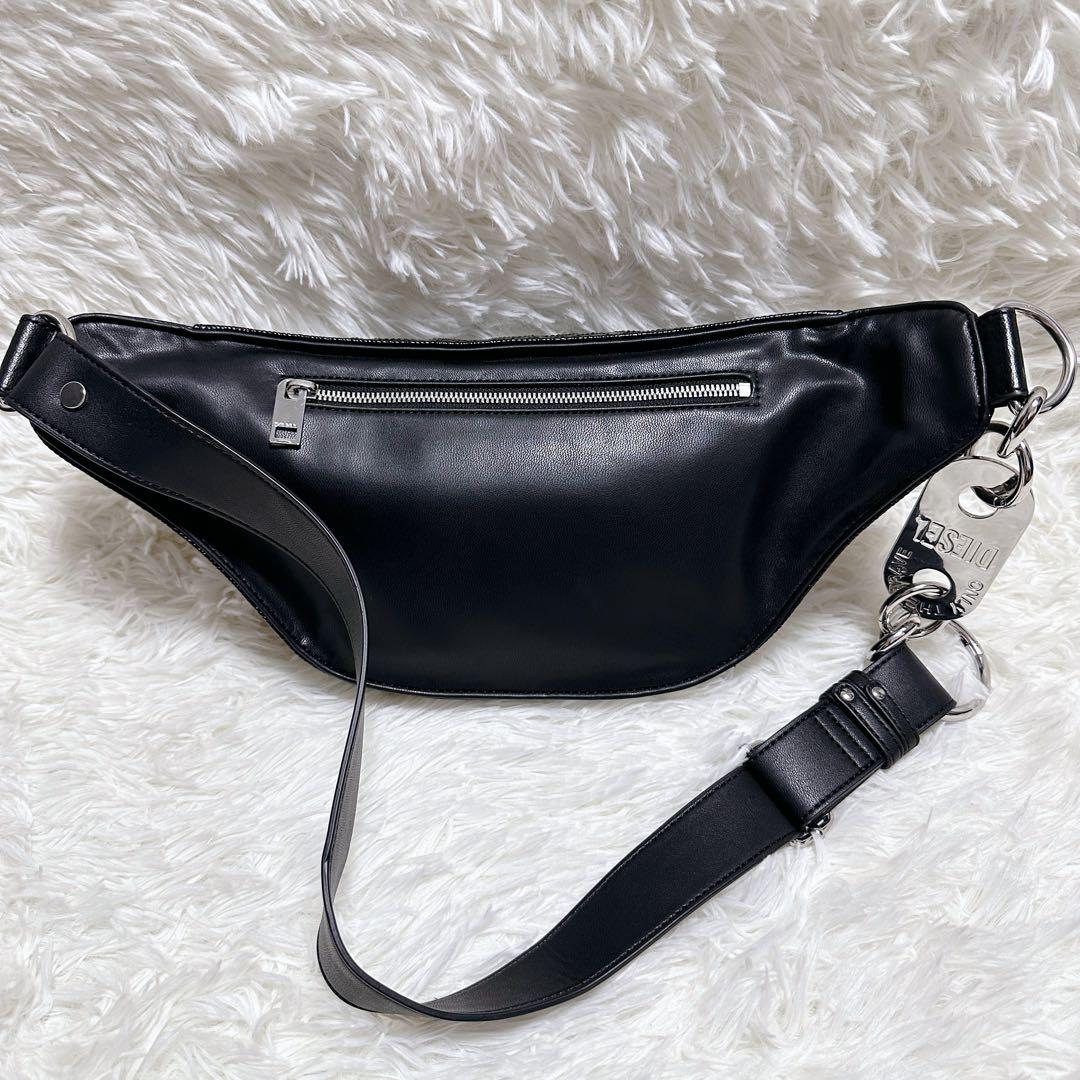 DIESEL ディーゼル MIXマテリアル モノグラム ポーチ ボディバッグ 黒 DIESEL ディーゼル MIXマテリアル モノグラム ポーチ ボディ