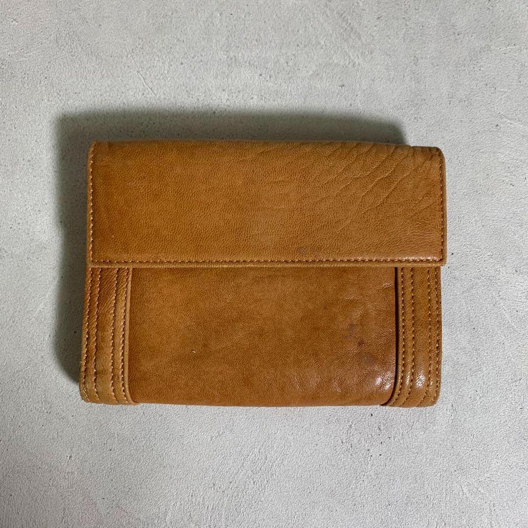 折り財布