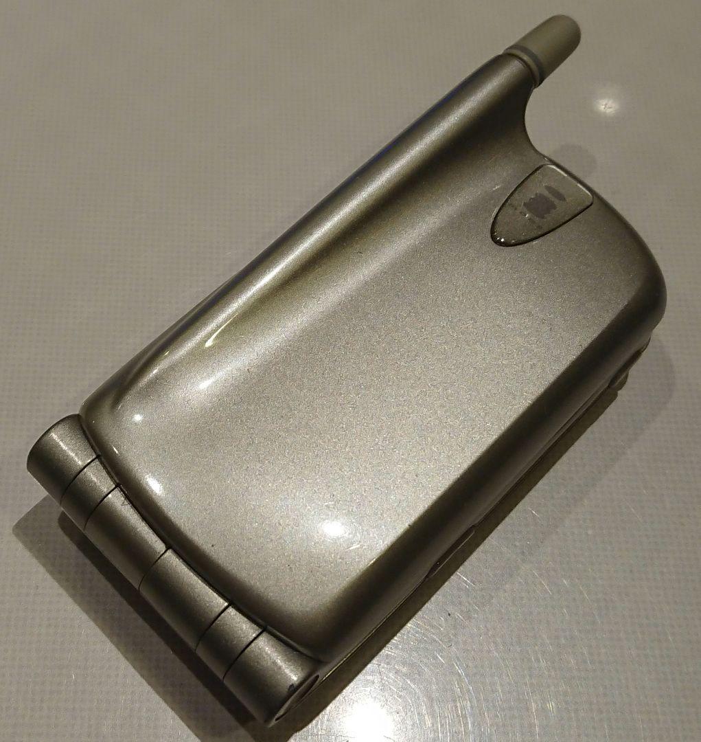 レア ドコモ docomo N501i silver シルバー ガラケー 携帯