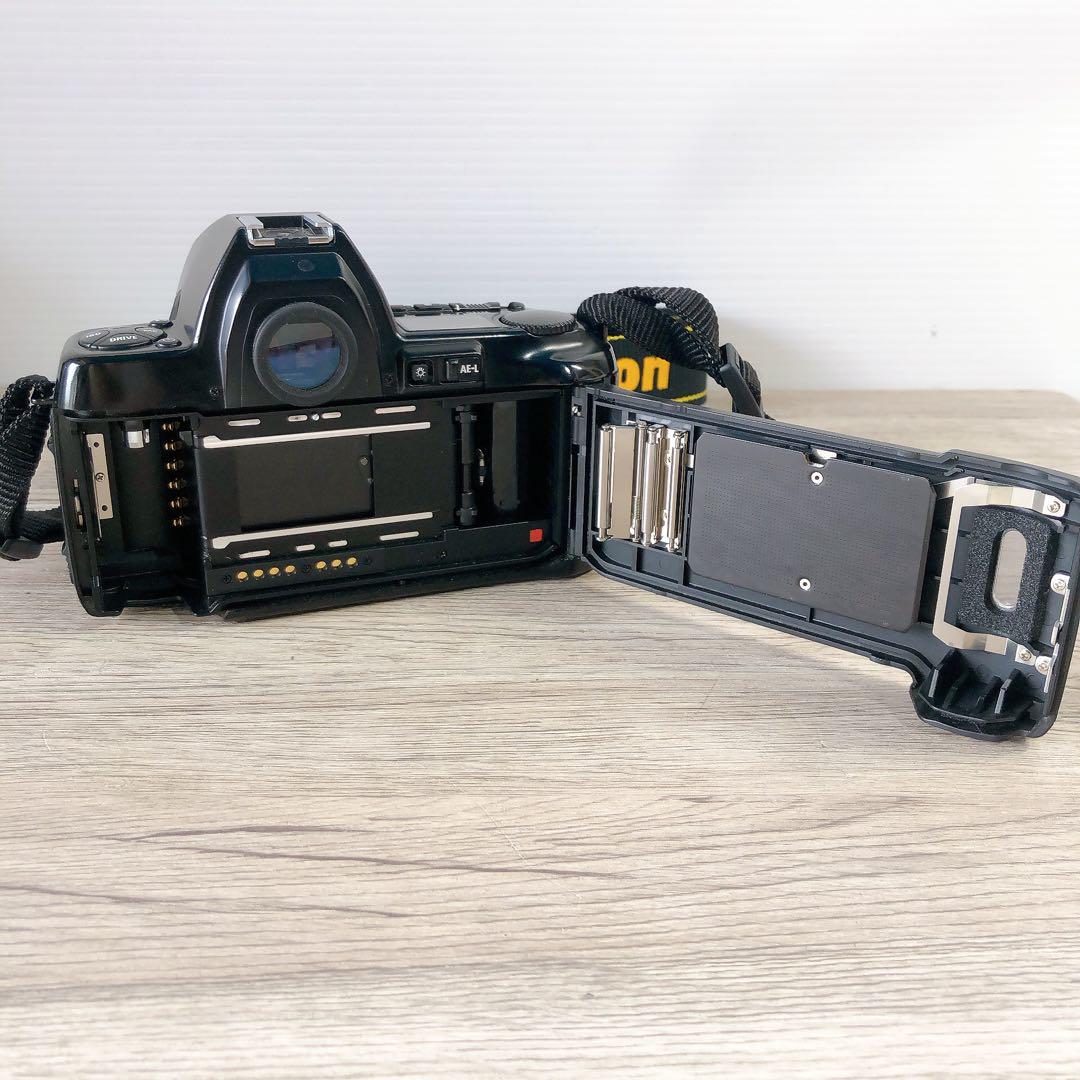 Nikon ニコンF801S フィルムカメラ AF 28mm レンズ付き