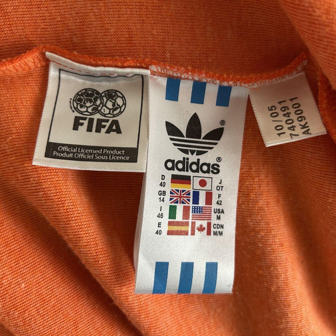 アディダス】ジャージトラックジャケットSST　サッカーWCオランダ代表刺繍B25