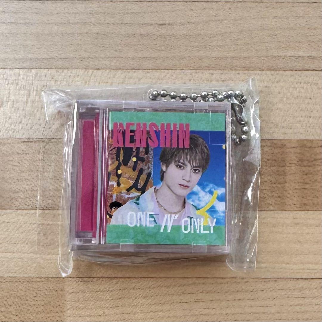 ONE N' ONLY ワンエン 上村謙信 ガチャ CD アクリルキーホルダー