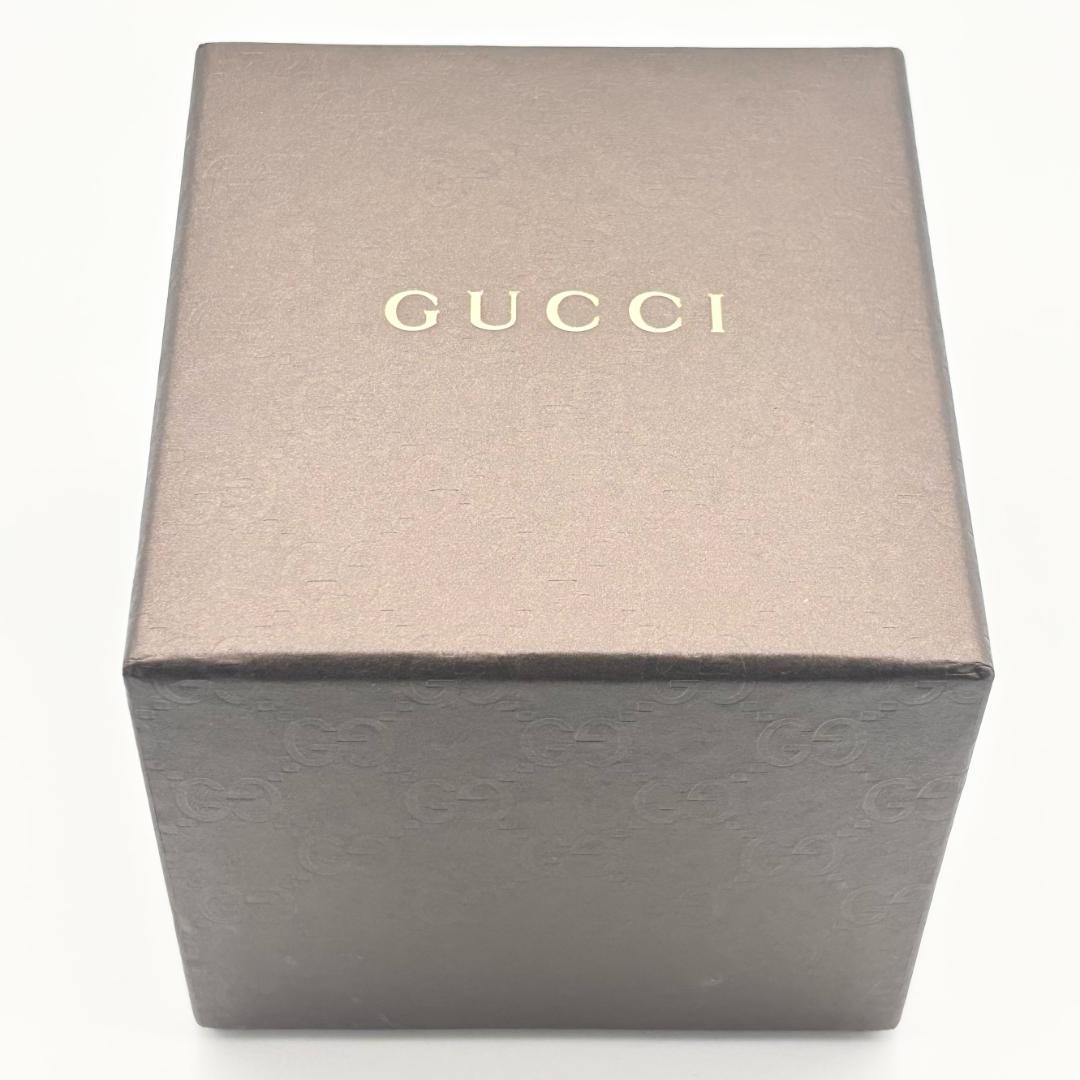 GUCCI Gタイムレス ブラウン文字盤 メンズ クォーツ 腕時計 126.4