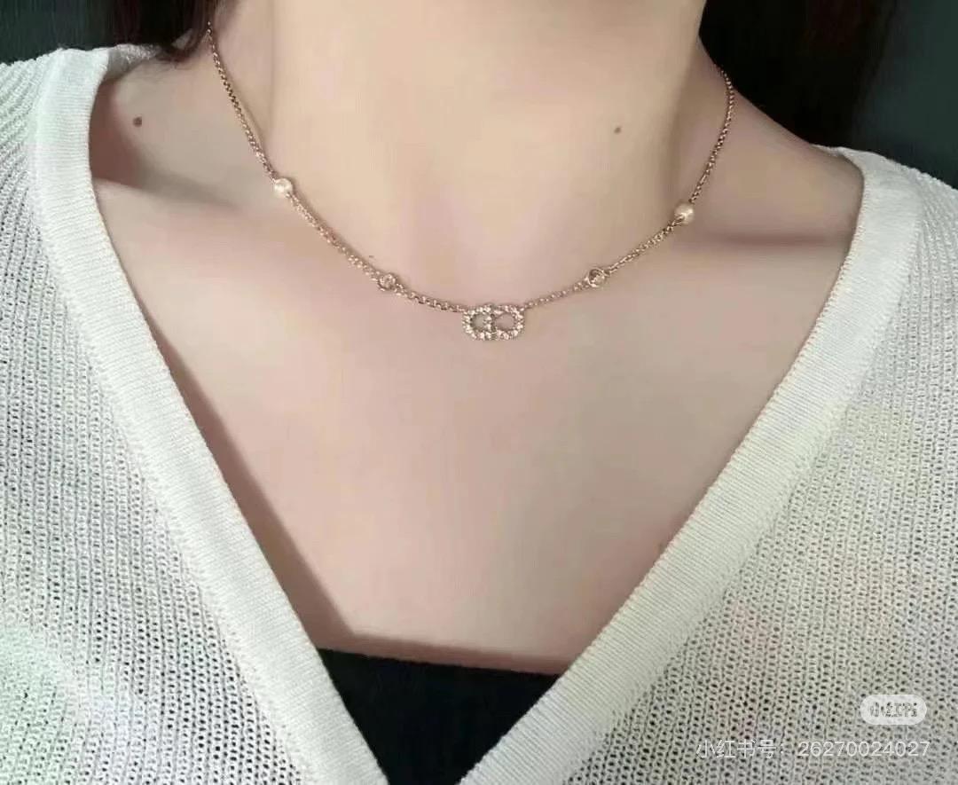 Dior ゴールドメッキ ネックレス