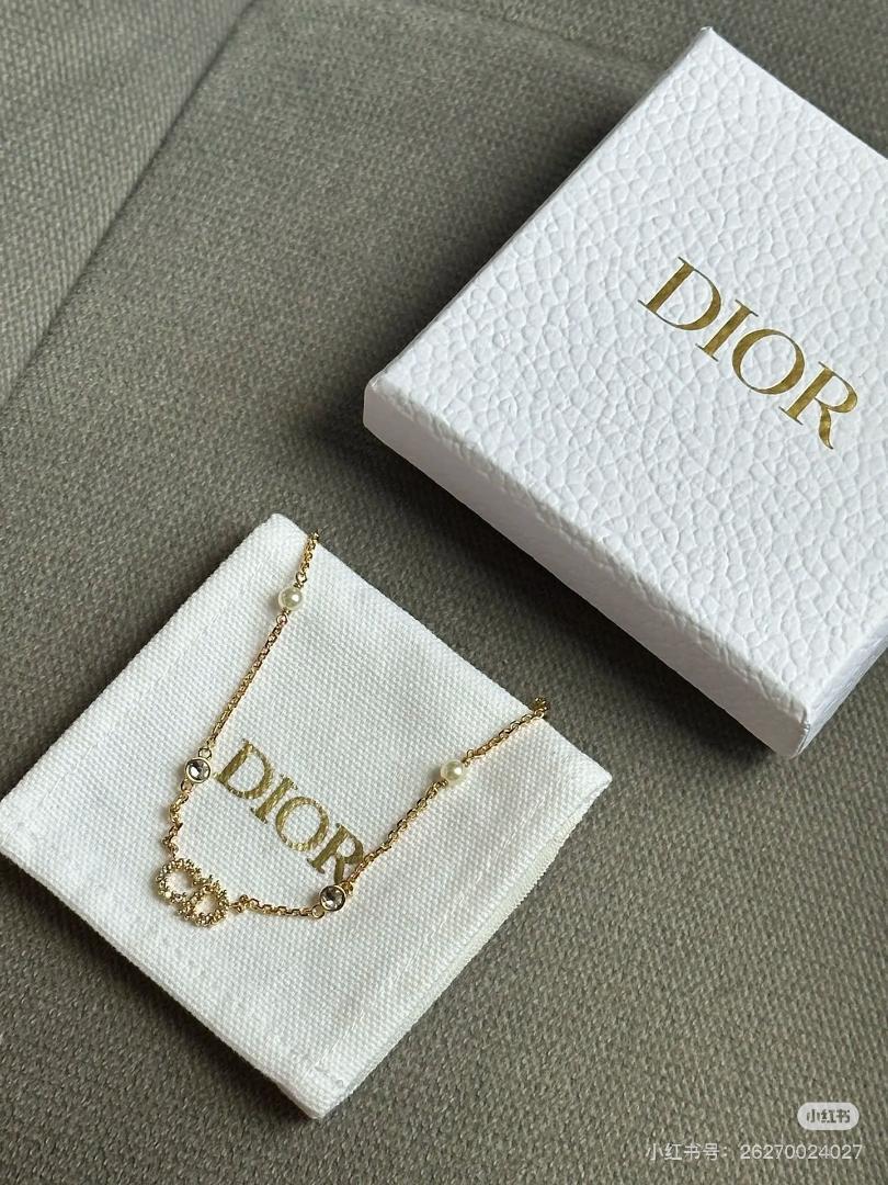 Dior ゴールドメッキ ネックレス