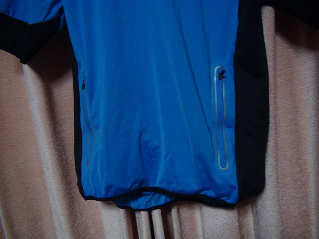 NIKEのポロシャツ（XL）ブルーブラック！。