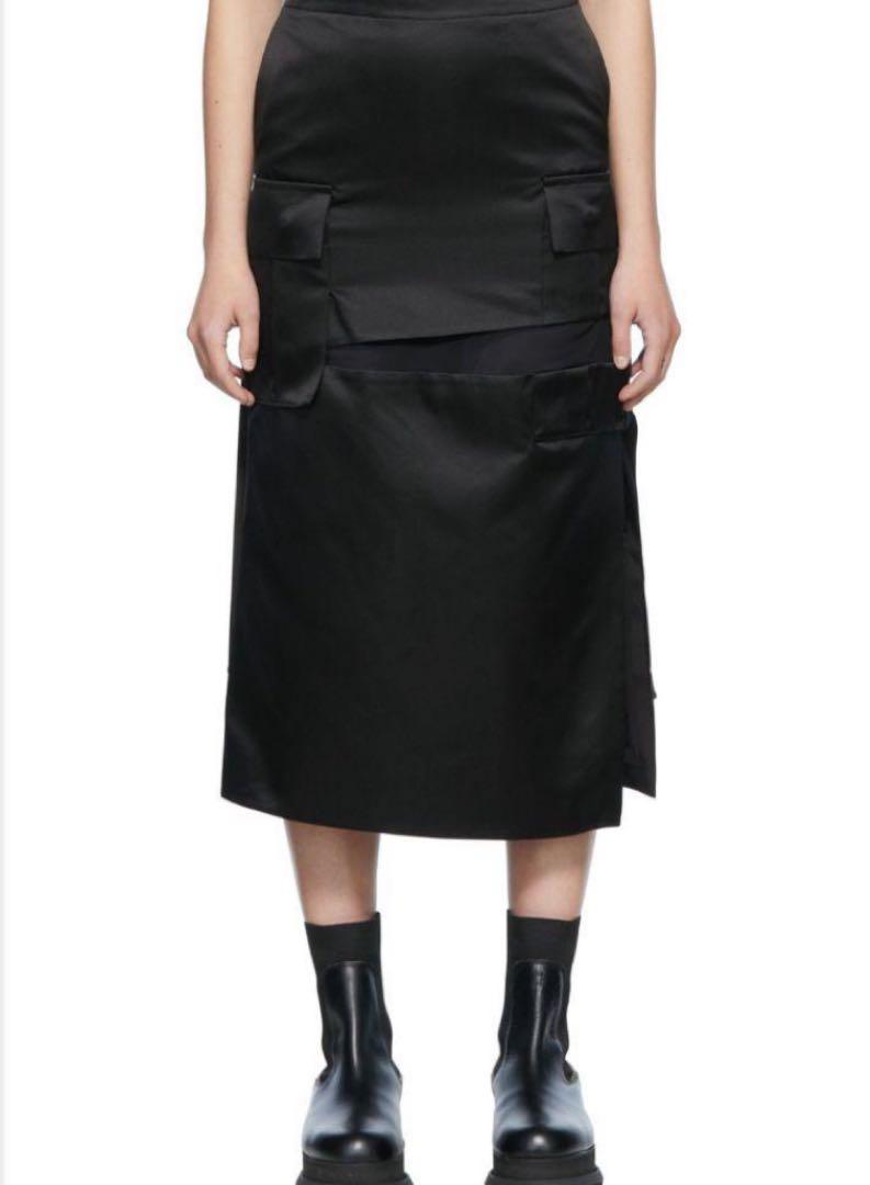 sacai ブラックサテンタイトスカート