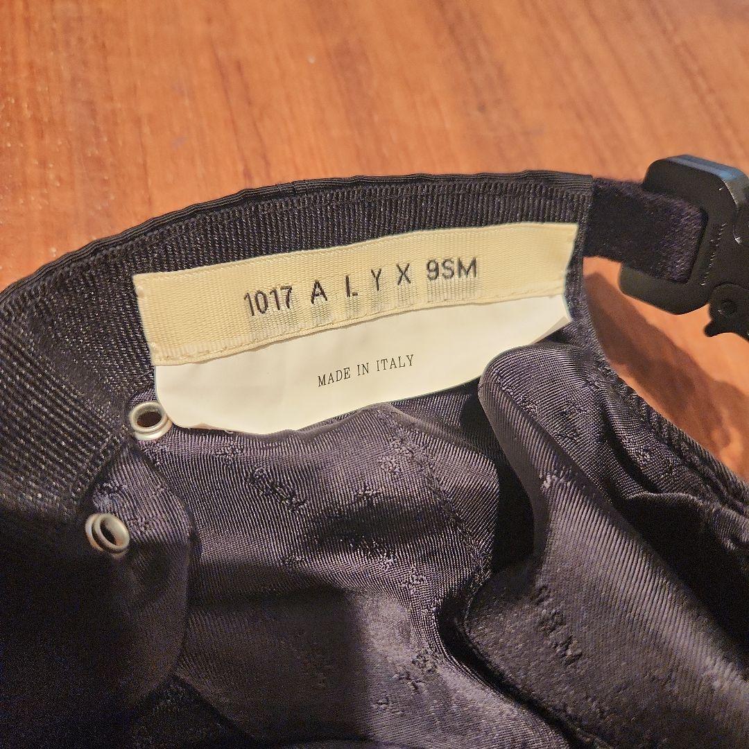 ん様専用! ALYX、ローラコースターバックルキャップ美品 - メルカリ