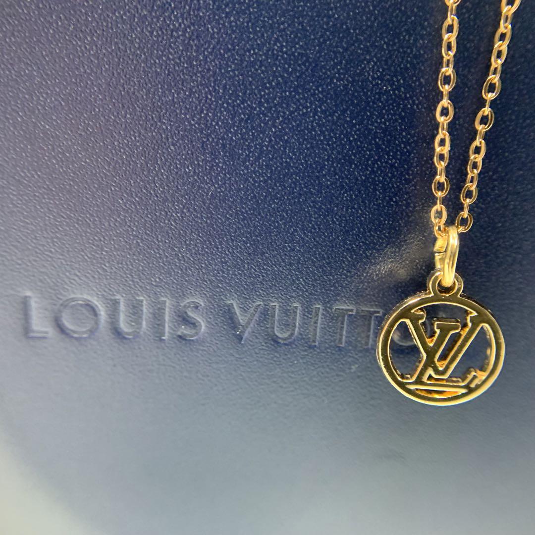 新品　チャーム　未使用　LOUISVUITTON  ルイヴィトン　ネックレス