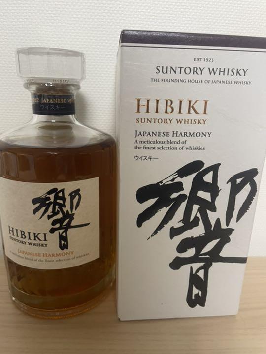 Amazon.co.jp: サントリーウイスキー 響 JAPANESE HARMONY