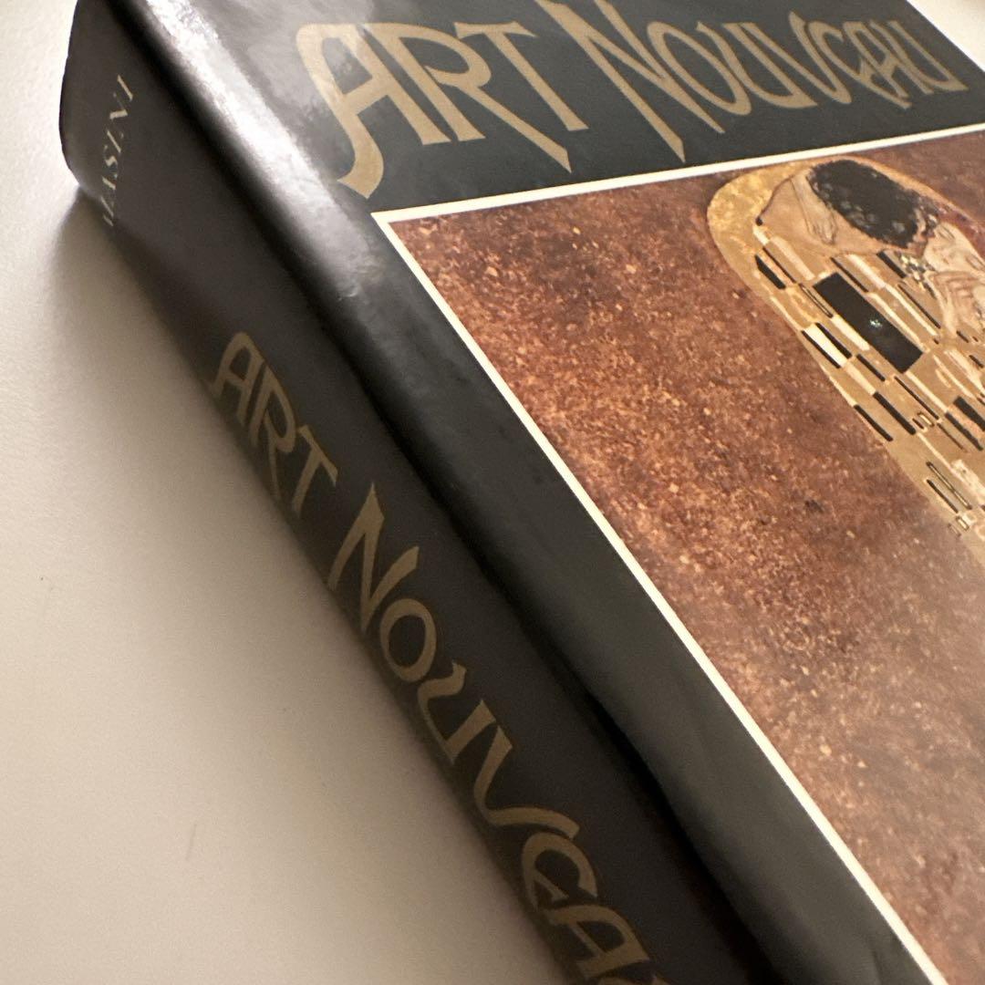 ART NOUVEAU アール・ヌーヴォー