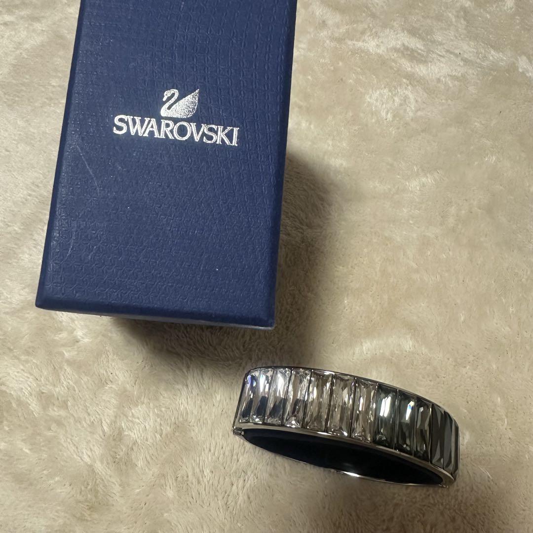 SWAROVSKI クリスタル バングル - メルカリ