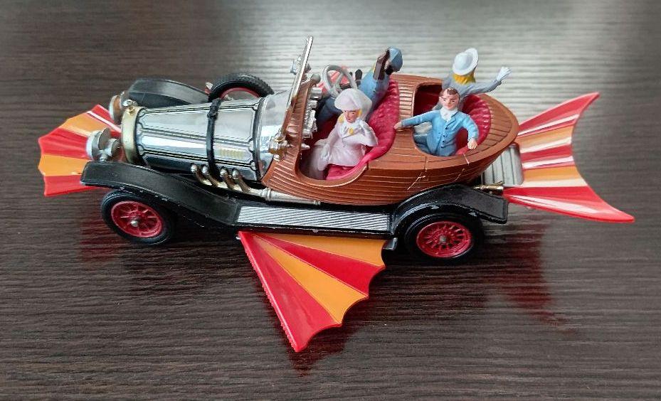 Amazon.co.jp: CORGI TOYS Chitty Chitty Bang Bang コーギー