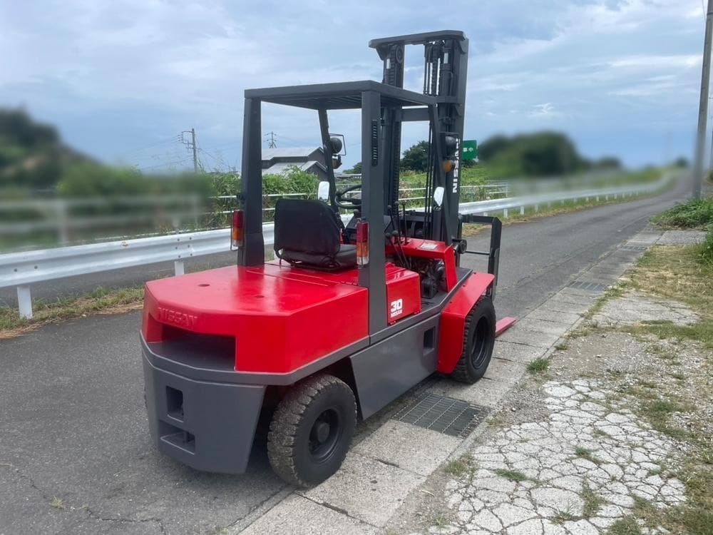 日産 ヒンジフォークリフト 3トン RGH02 ガソリン 4mマスト Wタイヤ