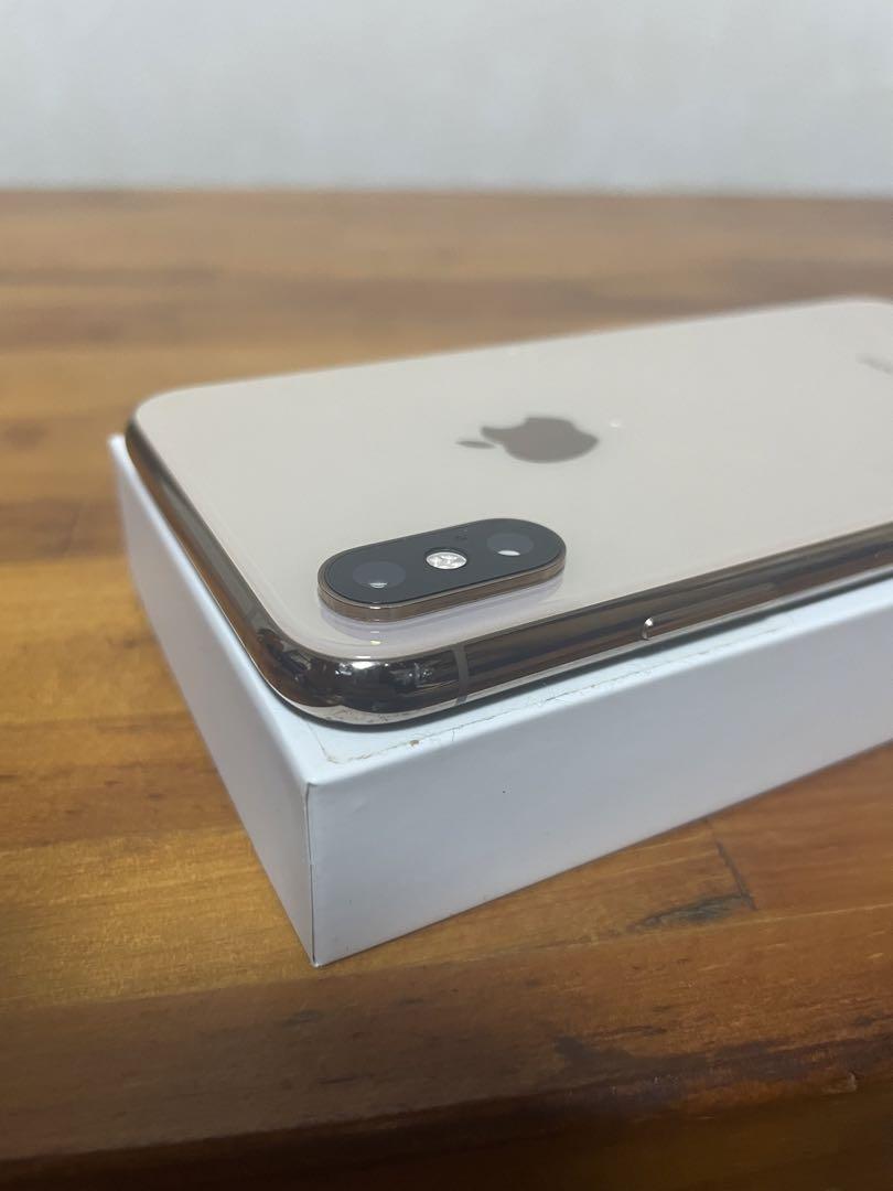 iPhone Xs 64GB 画面割れ有 スマートフォン本体