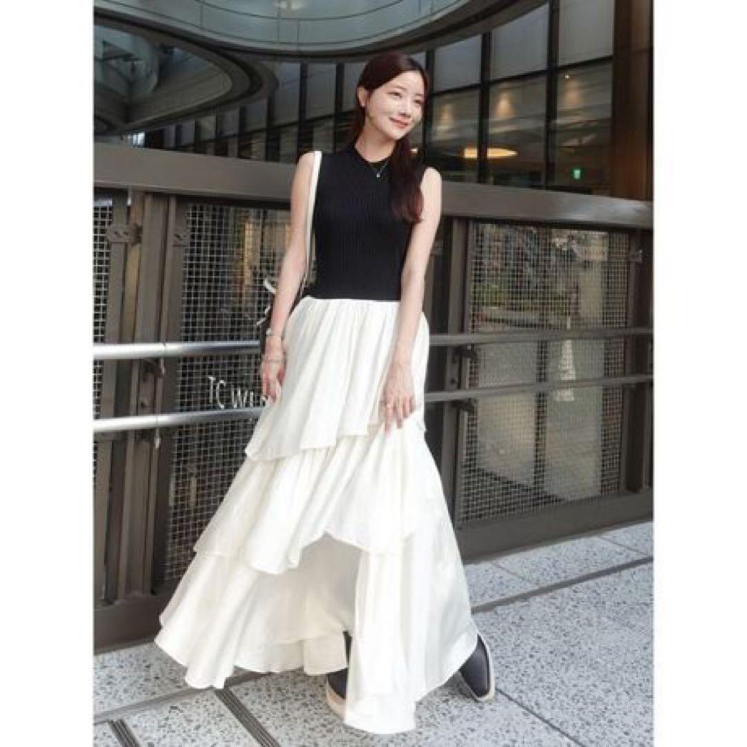 セミオフショルクロップドカーディガン SIZE