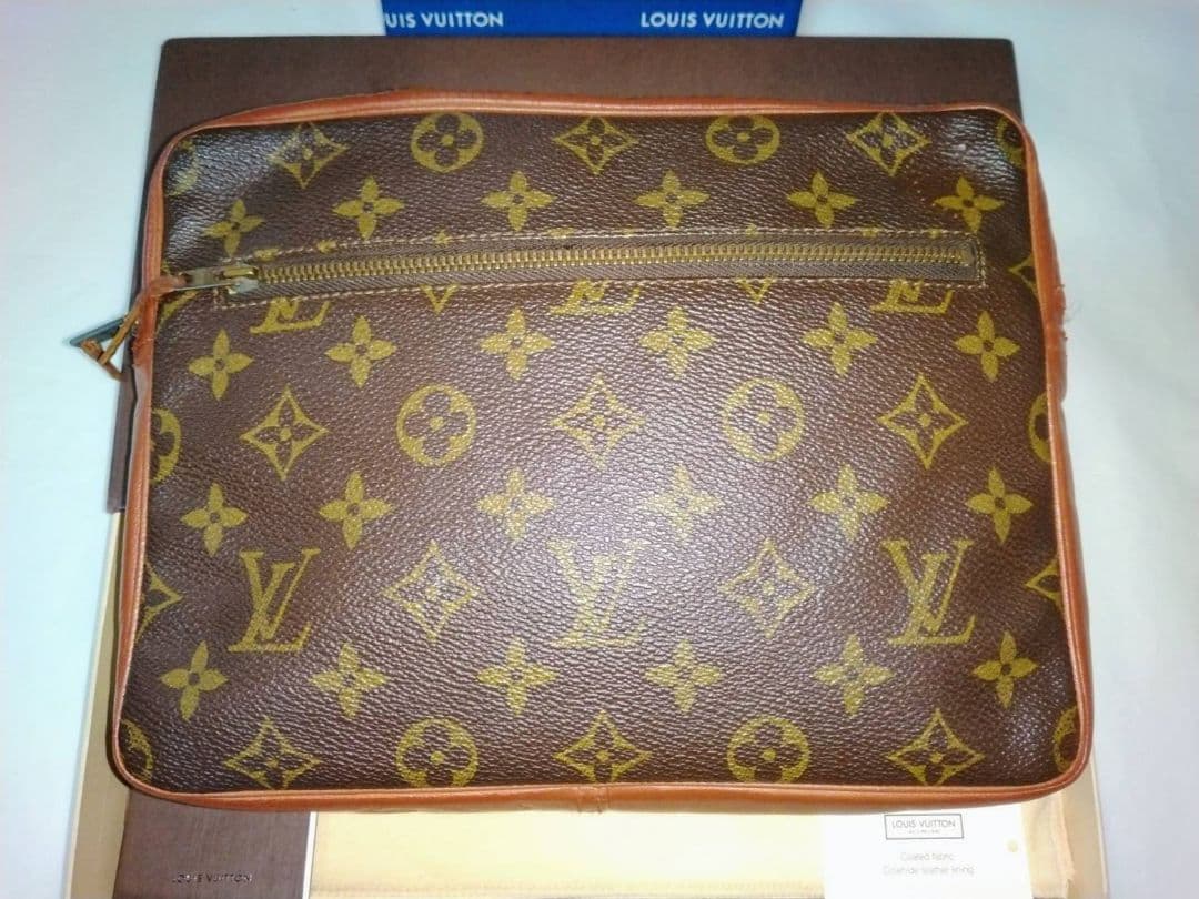 ルイヴィトン バッグ クラッチバッグ セカンドバッグ モノグラムLOUIS VUITTON