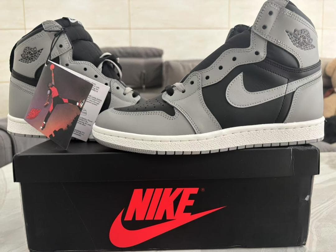 【最安値】AIR JORDAN 1 RETRO 85 リバースシャドウ