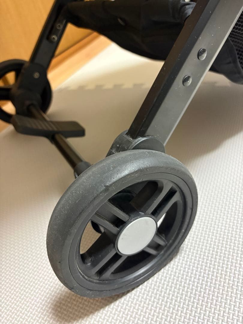 ベージュ ベビーカー 折りたたみ式 ベージュ ベビーカー 折りたたみ式