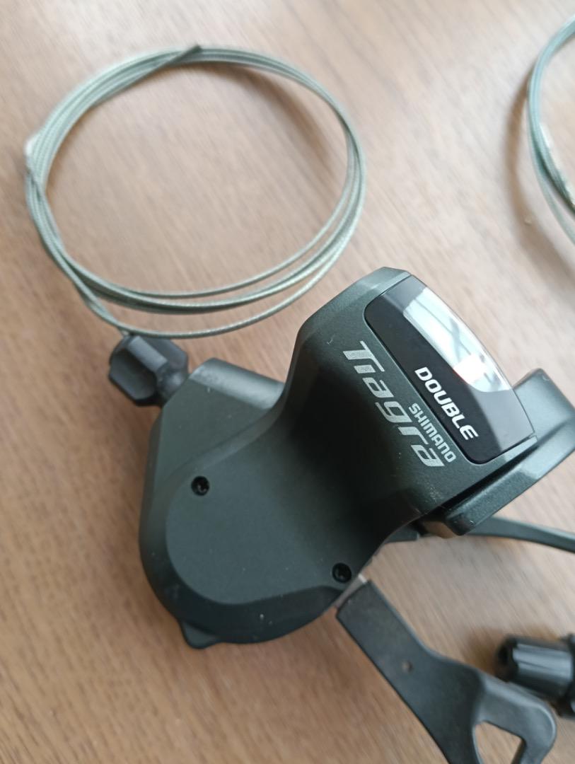 シマノSHIMANO　ティアグラ　ブレーキレバーとシフターのセット　中古品