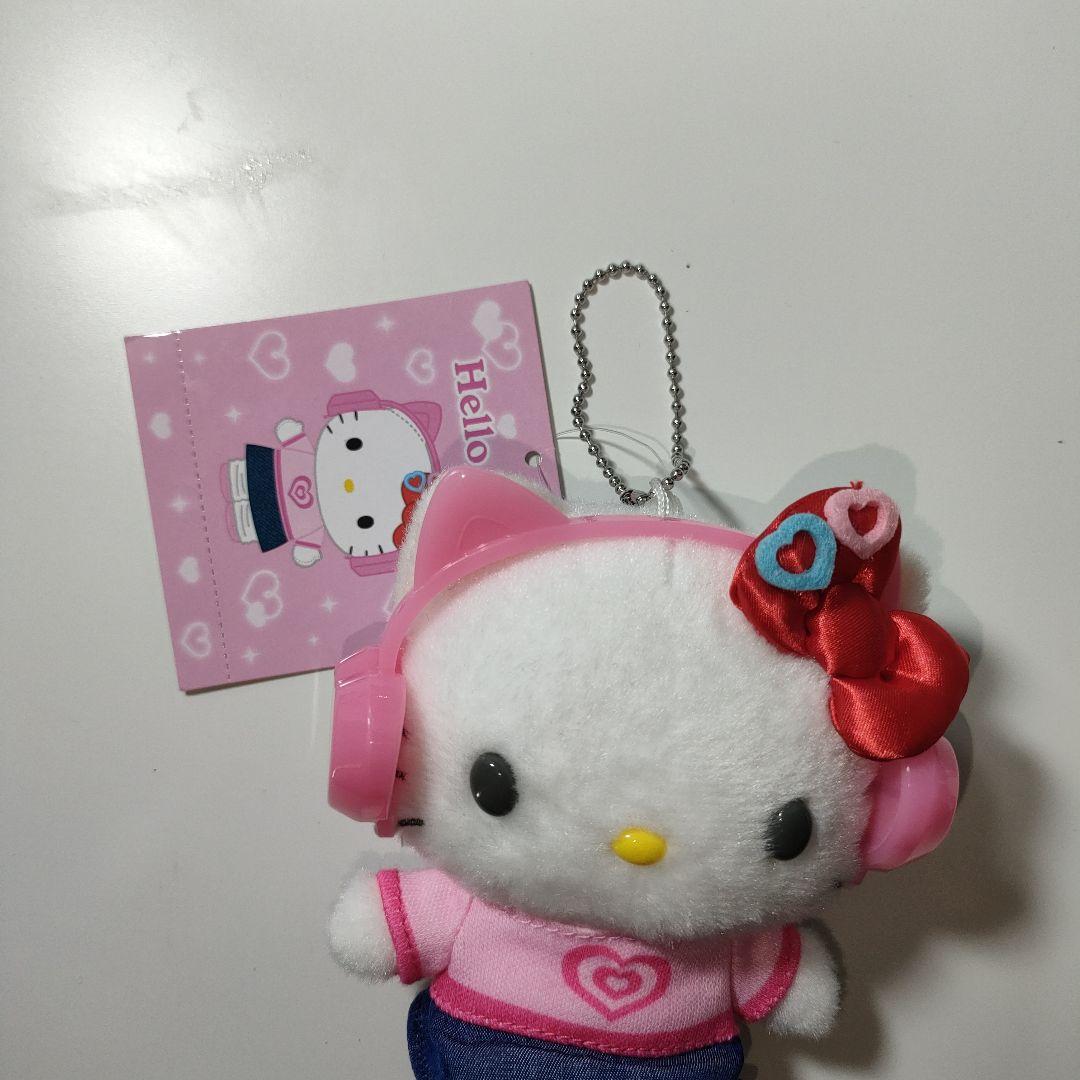 サンリオ ハローキティ ぬいぐるみキーホルダー Y2K風 - メルカリ