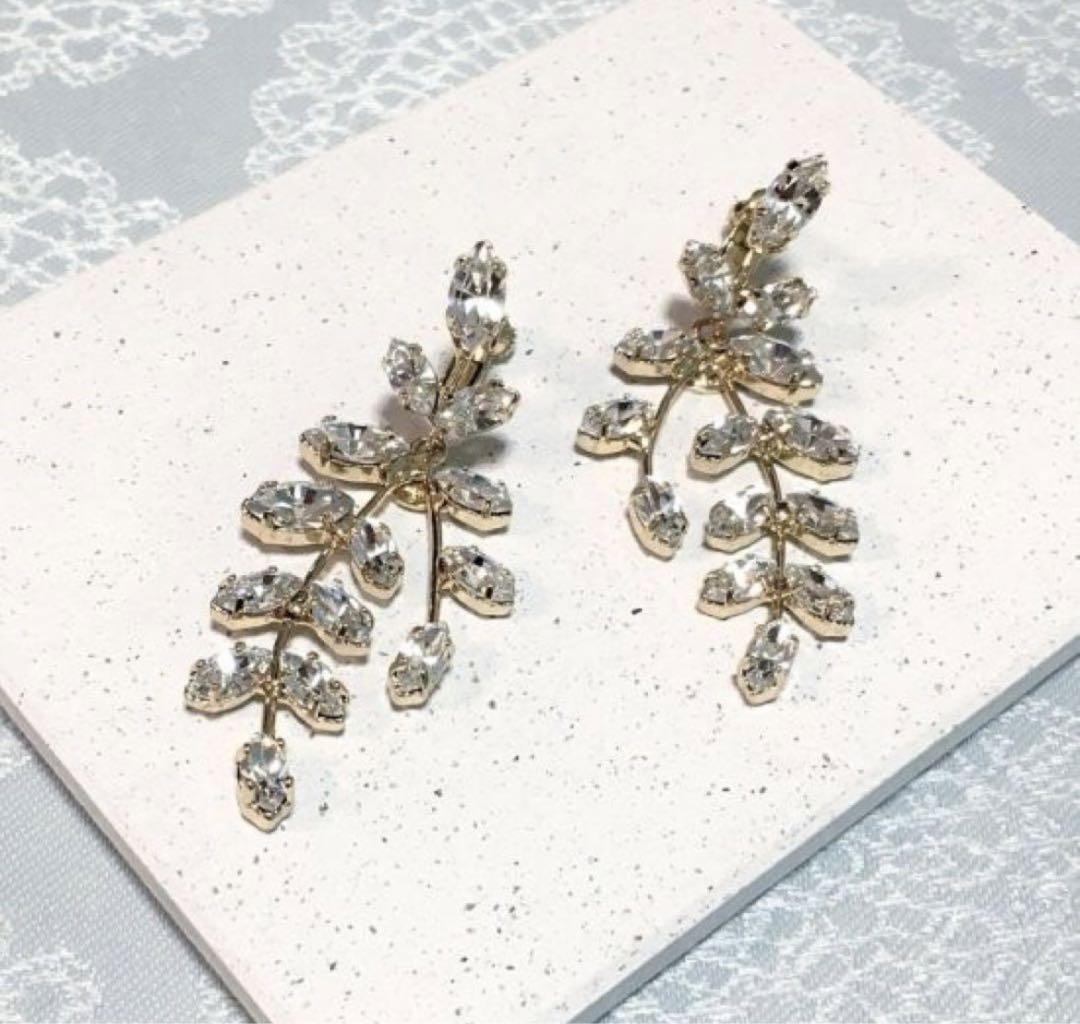 Eden Mini シャンデリアピアス【Elizabeth Bower】