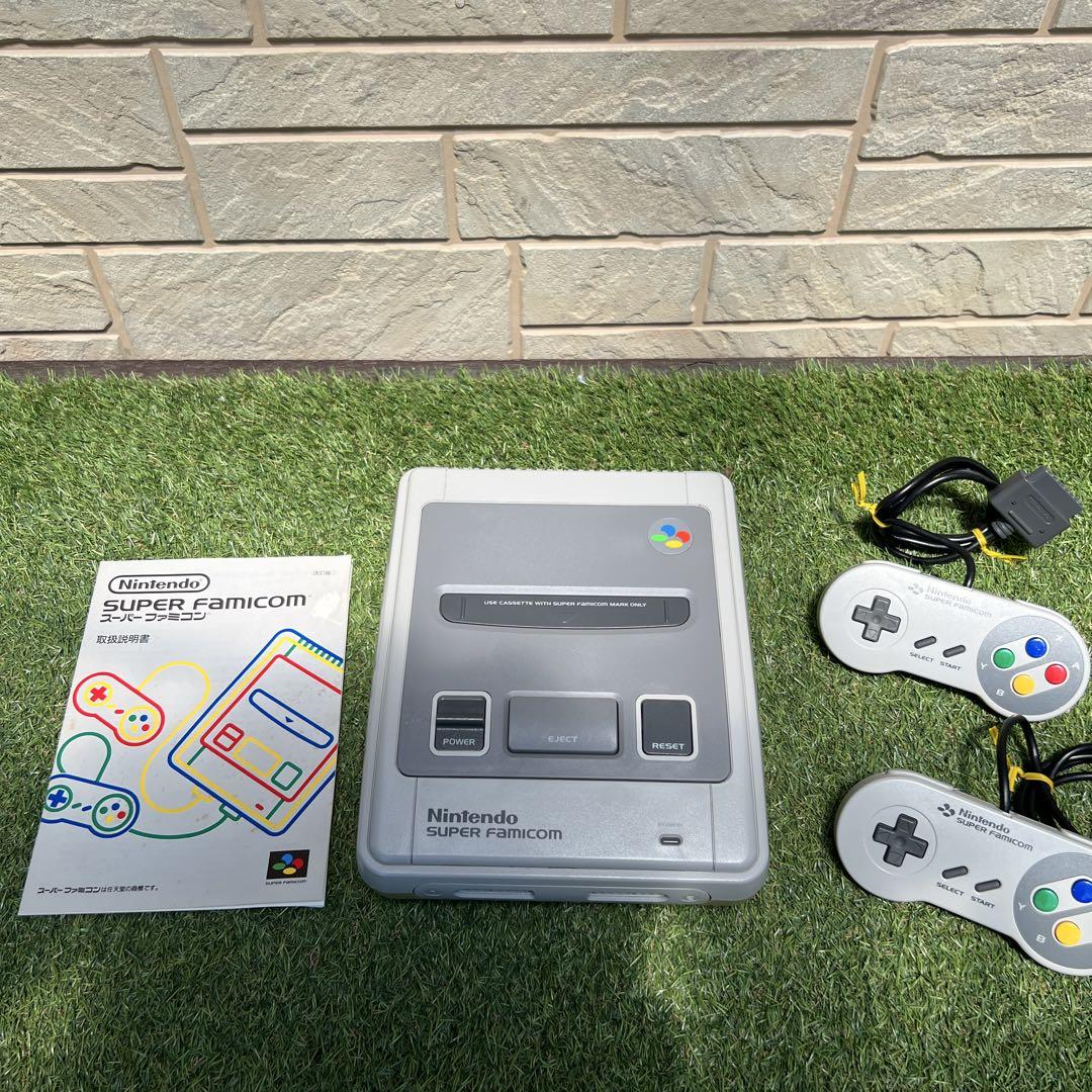 美品　ニンテンドー　スーパーファミコン  本体 任天堂 Nintendo 箱付 任天堂 Nintendo スーパーファミコン 本体 初期型 動作確認