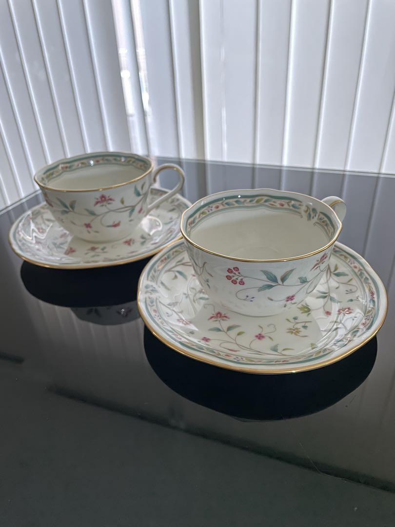 ノリタケNoritake ボーンチャイナ花更紗カップ&ソーサー2客セット
