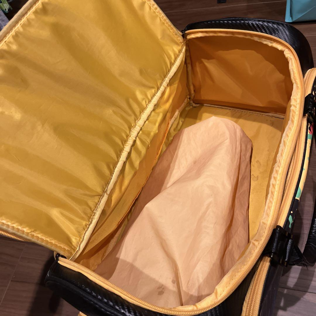 ラウドマウス　ゴルフ用バッグ　ボストンバッグ　カラフル