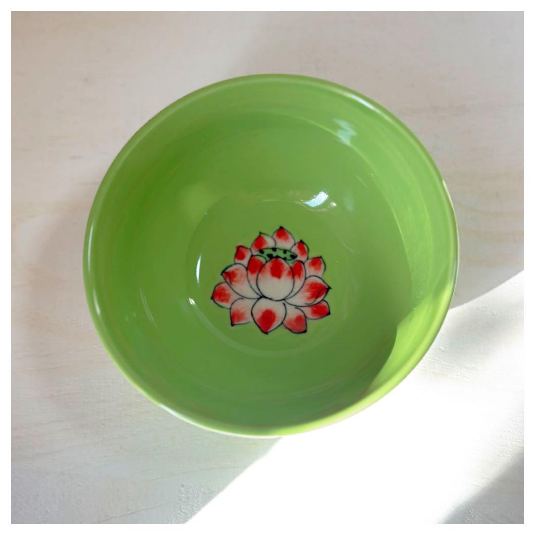 Bát Tràng ベトナム バッチャン焼き 蓮柄 ボウル - メルカリ