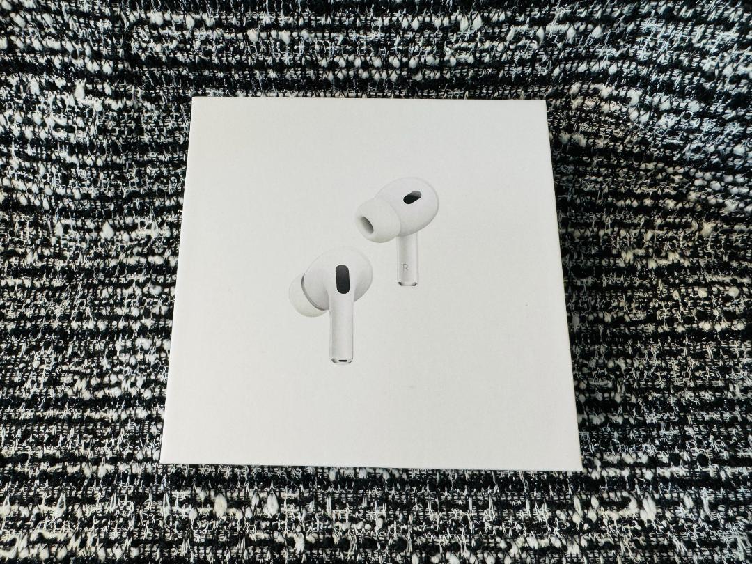 【新品未開封】AirPods Pro 第2世代　Lightning端子