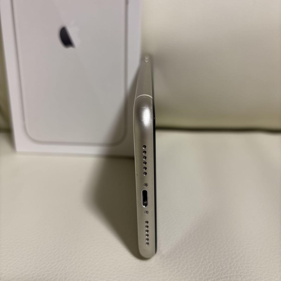 Apple iPhone 11 ホワイト 本体 箱付き