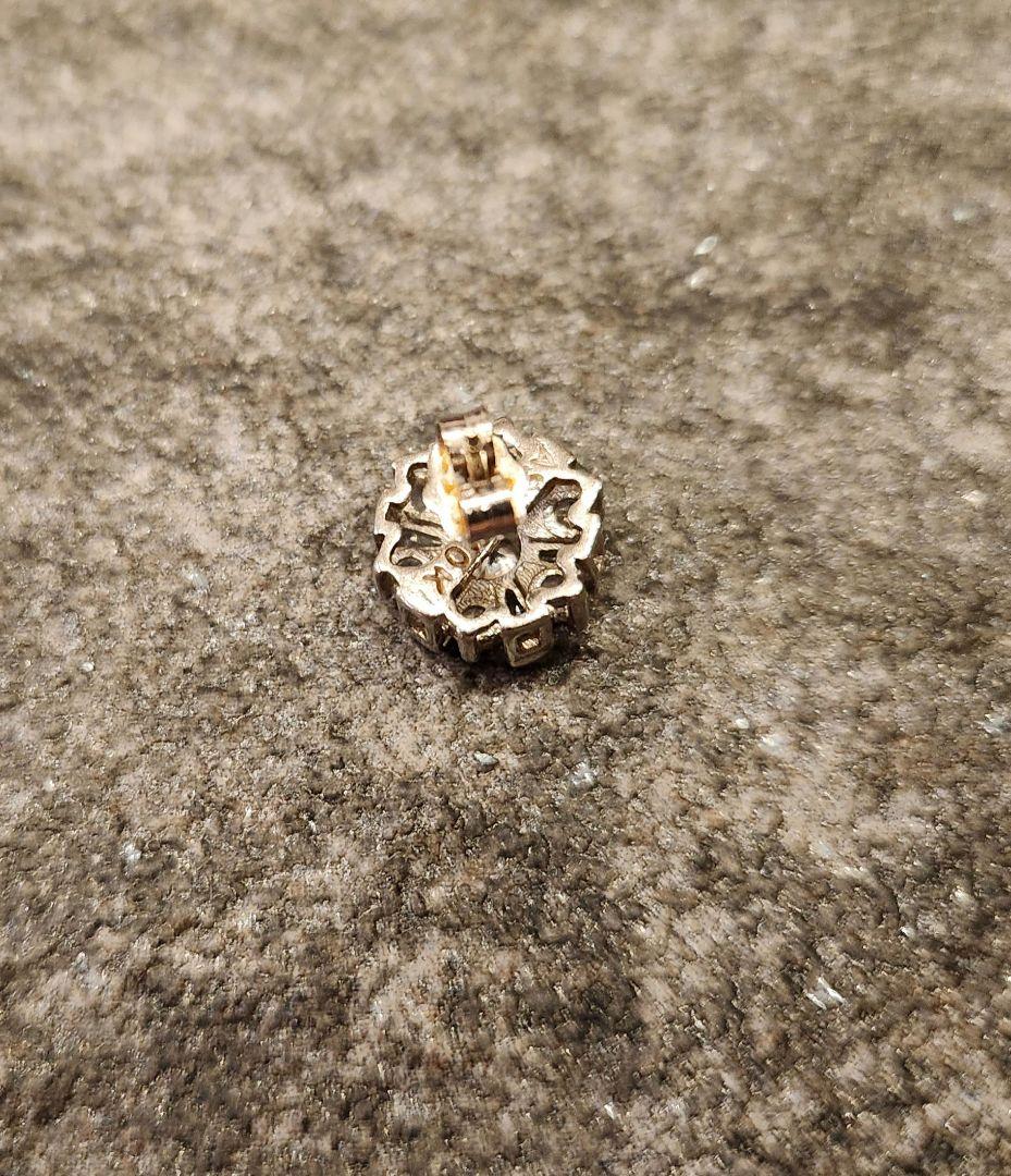 AVALANCHE アバランチ 10Kホワイトゴールド フラワー型 ピアス KIN-KAAI_COM