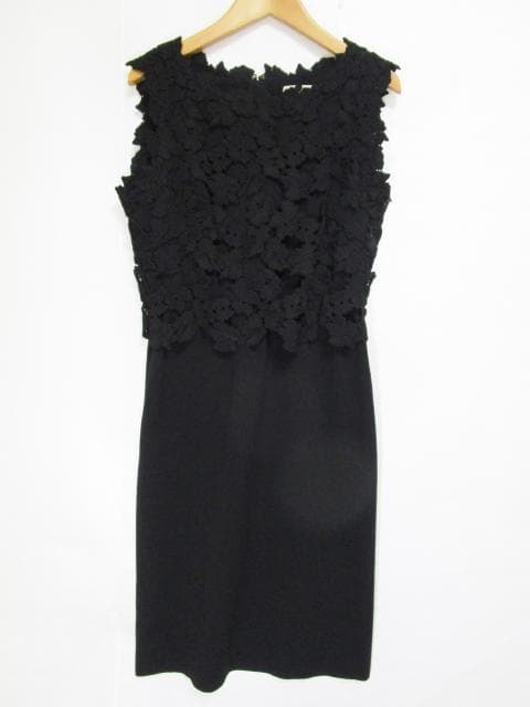 メルカリ Epoca ワンピース レース S ひざ丈ワンピース 17 700 中古や未使用のフリマ