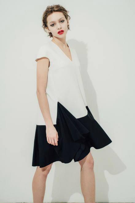 34%割引【再入荷!】 定価4万 ☆ hue day to evening バイカラー の商品検索や evening♡ワンピース to day 【新品未使用】hue ひざ丈ワンピース