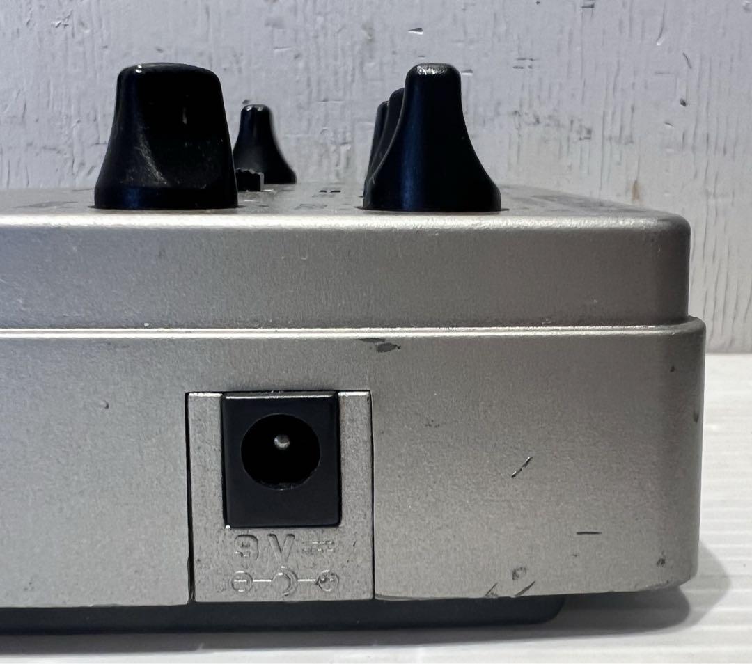 BASS BDI21 ベリンガー　ベース用プリアンプ　Behringer