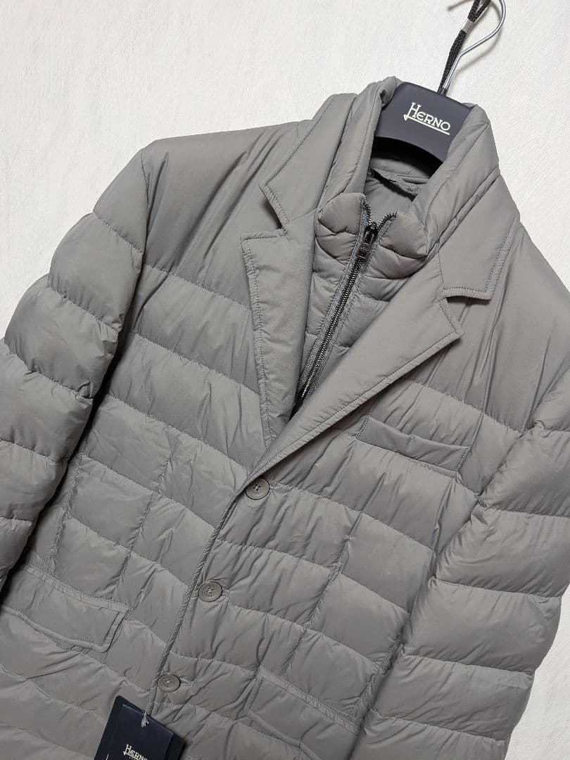 新品　HERNO　ダウンジャケット PI001ULE サイズ48　グレー